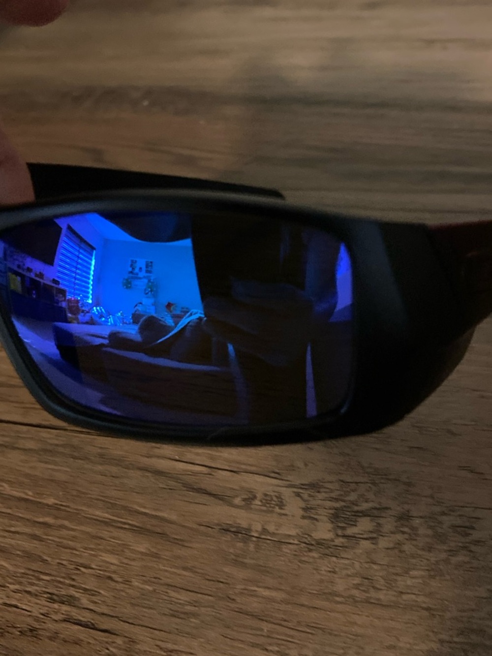 Oakleys sunglasses - Picture 6 of 8